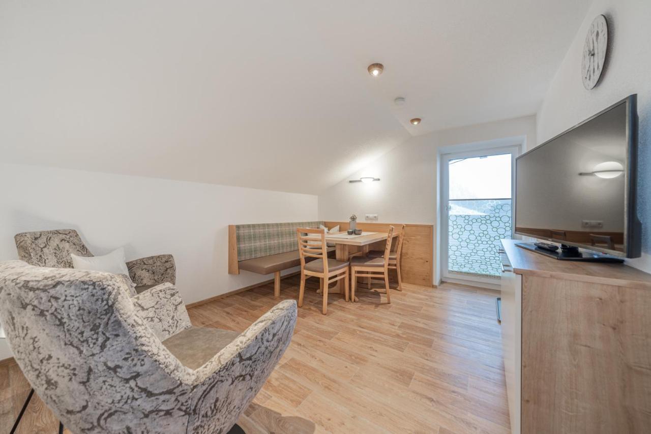 Garni Oetztal Rooms & Aparts Sölden Dış mekan fotoğraf