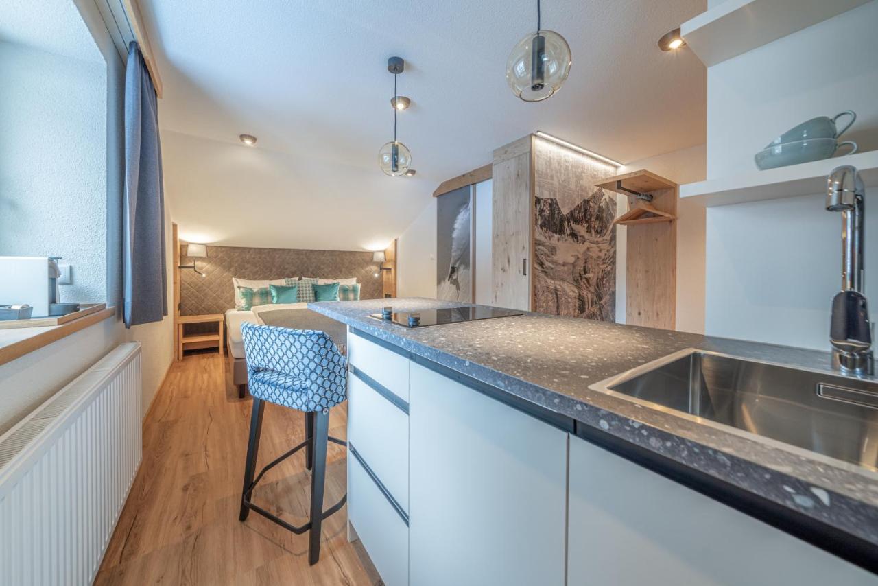 Garni Oetztal Rooms & Aparts Sölden Dış mekan fotoğraf