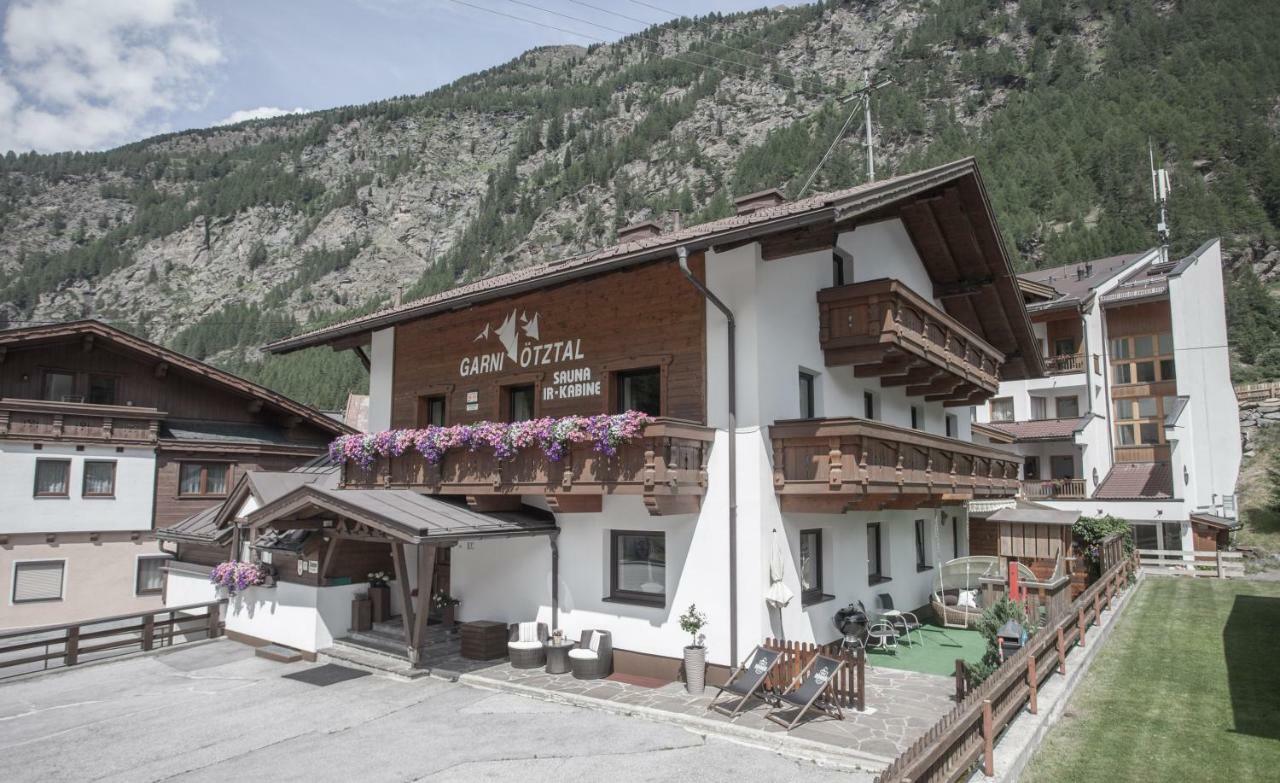 Garni Oetztal Rooms & Aparts Sölden Dış mekan fotoğraf