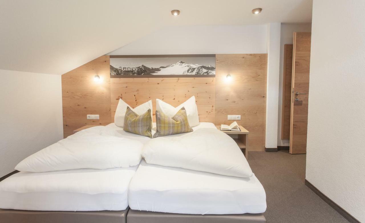 Garni Oetztal Rooms & Aparts Sölden Dış mekan fotoğraf