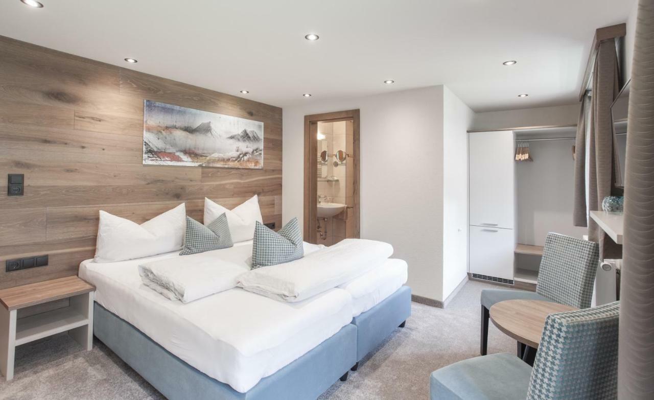 Garni Oetztal Rooms & Aparts Sölden Dış mekan fotoğraf